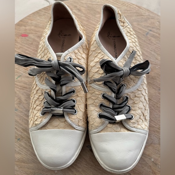 Donald J. Pliner Shoes - DONALD J PLINER x Lisa DJP Midori Snakeskin Sneaker Size 9